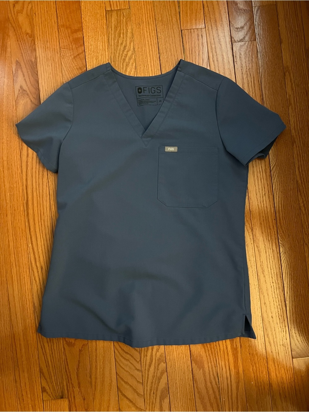 FIGS big sky scrub top XS
